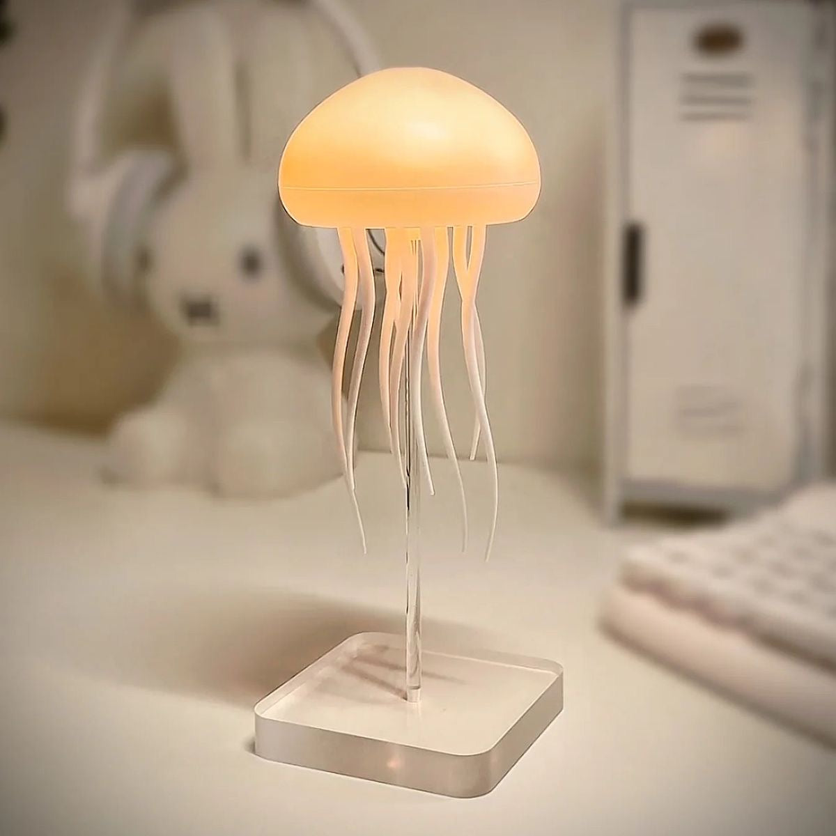 Jellyfish LED Mood Lamp – Portable Night Light for Desk or Bedside