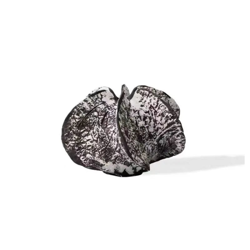 Simple Luxury Dining Table Vases Creative Hand Drawn Entrance Hall Ornaments Abstract Irregular Art Living Room Decoration