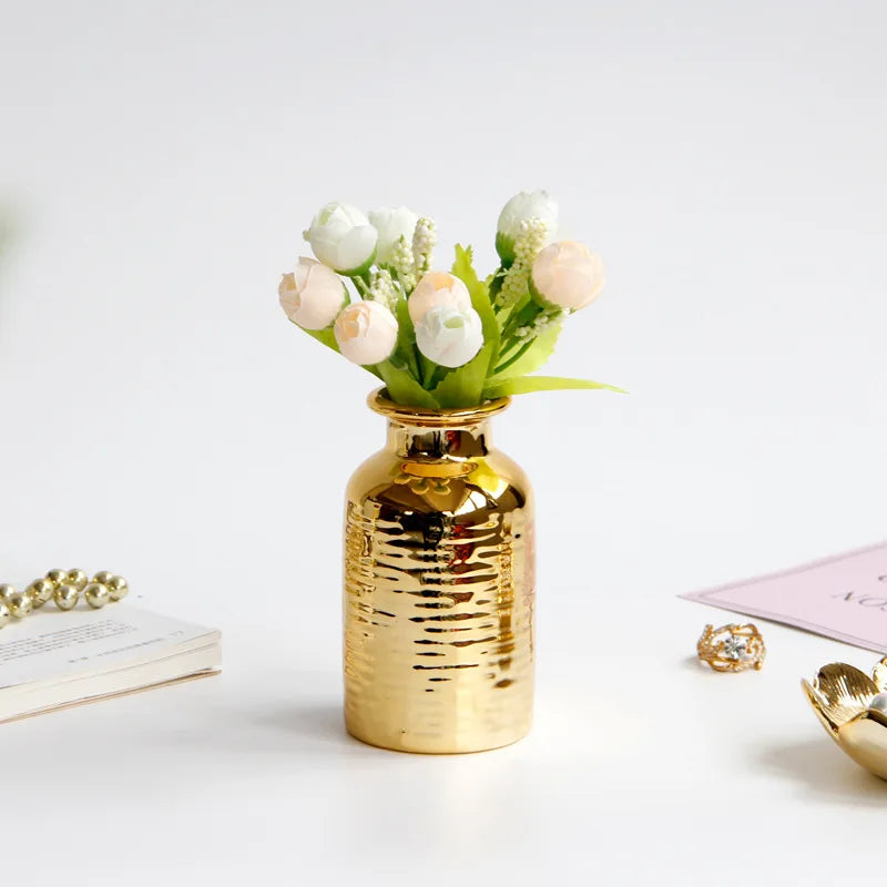 4.7 Inch Elegant Golden Ceramic Vase Tabletop Small Flower Vase Water Planting Pot Home Decorative Centerpiece