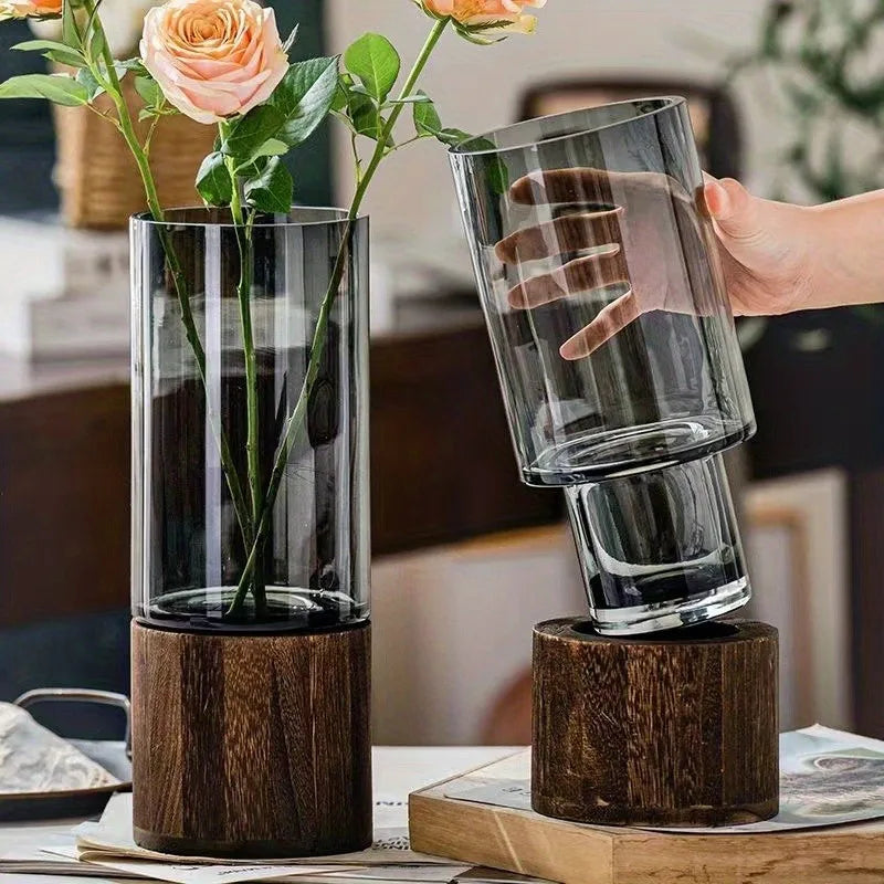 A Large, High-end, Ins-style Glass Vase with Fresh Flowers for Home Use, A Transparent Water-maintained Vase Arrangement